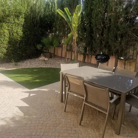 Elegant House With Pool By Homing פורטימאו